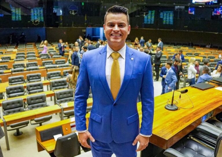 Deputado federal Yury do Paredão assume vice-liderança do PL na Câmara dos Deputados