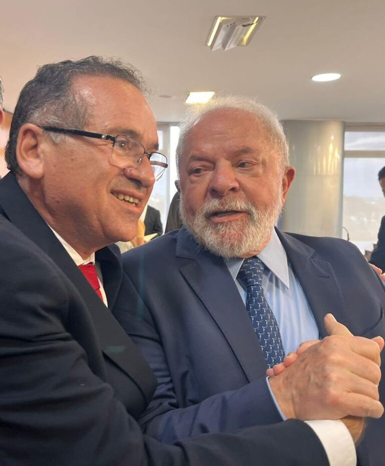 Prefeito do Crato confirma ida de Lula e Camilo Santana à cidade