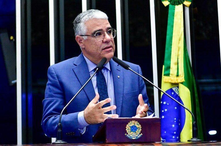 Girão lista críticas a Lula e ao STF por acontecimentos recentes