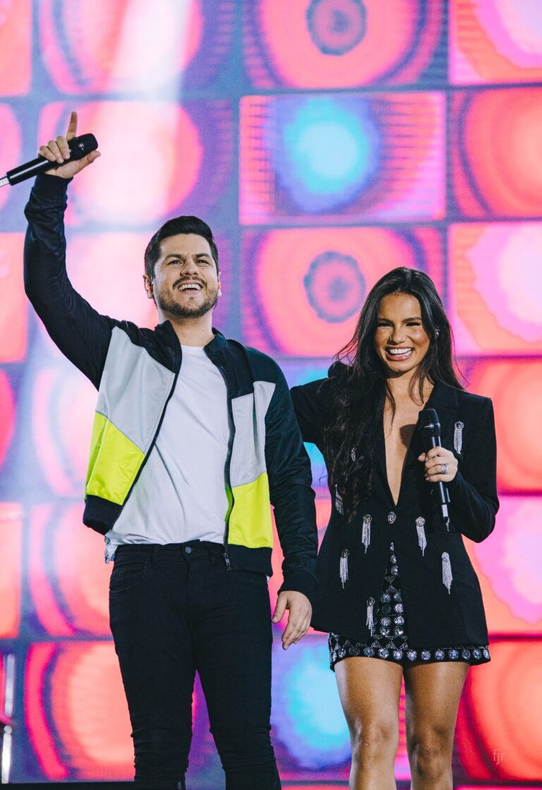 O melhor do forró contagia público na primeira noite do Festival Expocrato