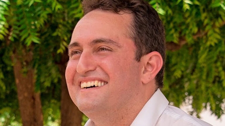 PT Ceará emite comunicado negando que a filiação do prefeito Dr. Lorim foi barrada pelo partido