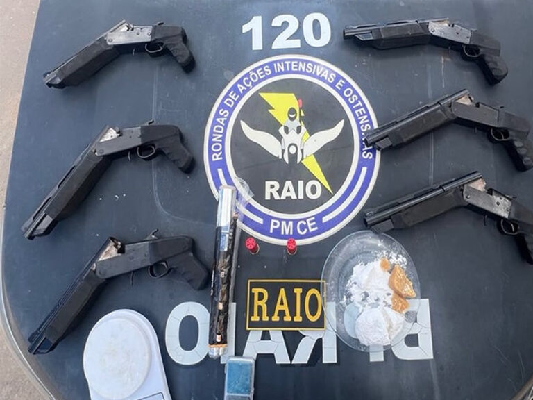 Armas e drogas são apreendidas pela PCCE em Juazeiro do Norte