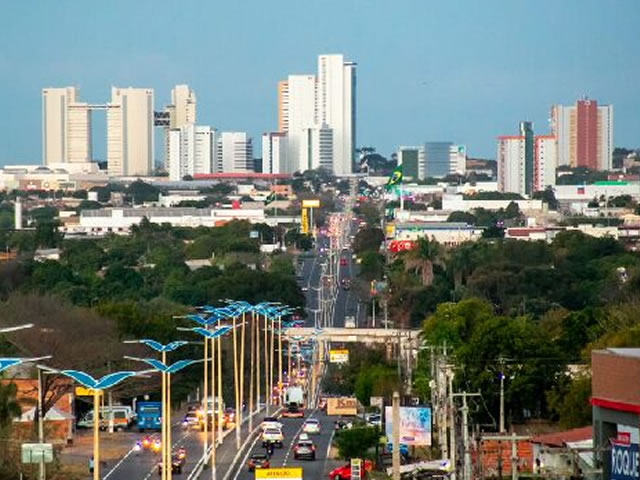 MPCE notifica Semace e Secretaria de Meio Ambiente de Crato para fiscalizar fábrica por suspeita de poluição