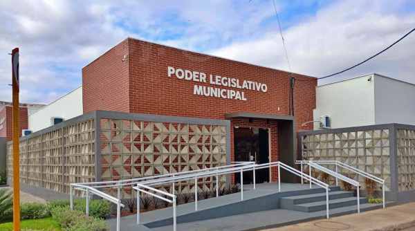 Vereadores aprovam aumento de até 90% nas próprias diárias em Milagres
