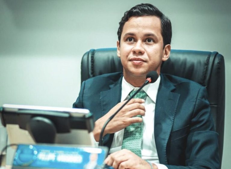 Presidente da Câmara de Juazeiro do Norte abre mão de diárias e passagens e reforça discurso de economia
