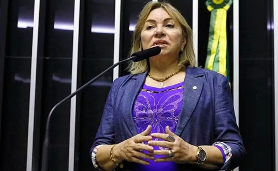 Deputada Gorete Pereira é alvo de operação da Polícia Federal que apura fraudes em benefícios do INSS