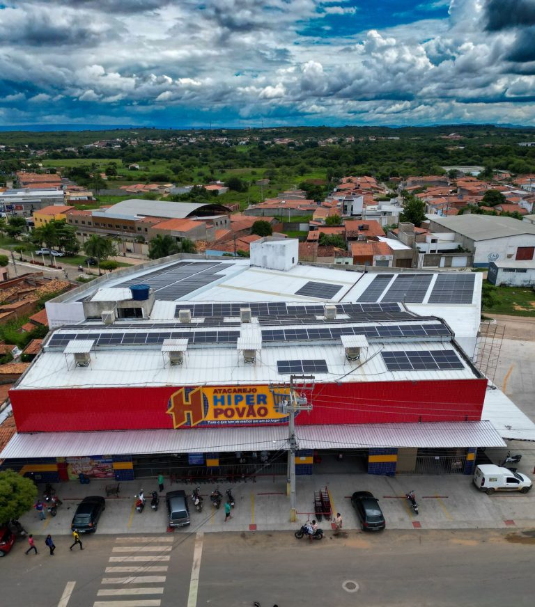 Povão em Movimento: Atacarejo Hiper Povão celebra 6 anos em Missão Velha com corrida em junho