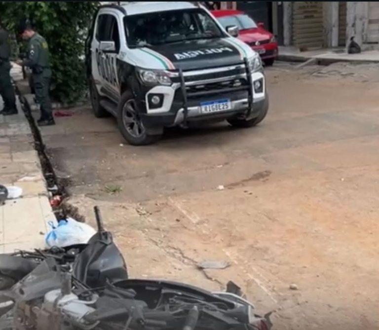 Homem é baleado após perseguição e tiros no bairro Romeirão, em Juazeiro do Norte