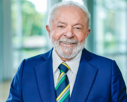 Lula sanciona leis que endurecem combate à violência doméstica e ampliam proteção às mulheres
