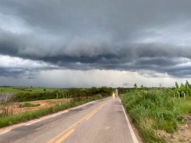 Ceará registra quadra chuvosa acima da média e já supera em 25% volume de chuvas de 2025