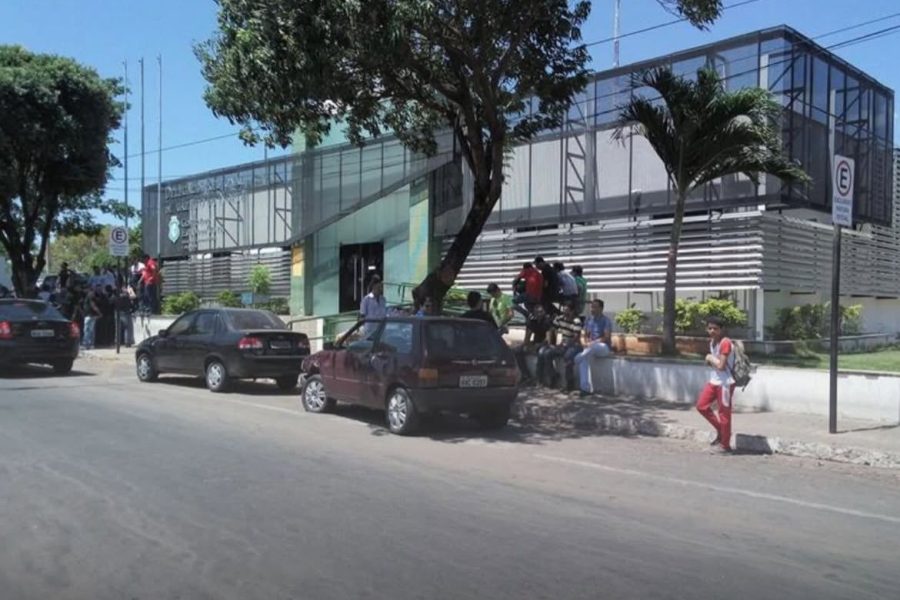 Homem é condenado a 40 anos por matar mulher com 44 facadas em Juazeiro do Norte