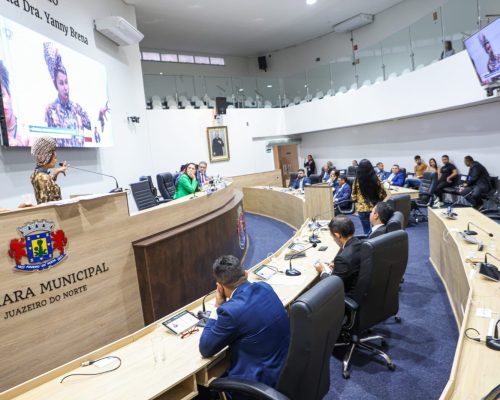 Câmara de Juazeiro do Norte aprova projeto de prevenção à violência contra profissionais da educação