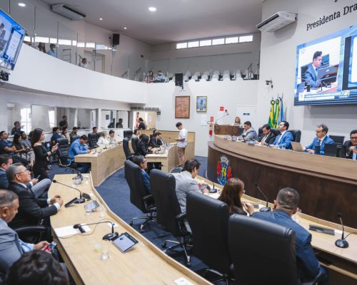 Câmara de Juazeiro aprova proibição da Zona Azul próximo a hospitais e escolas e criação do Conselho Municipal da Juventude