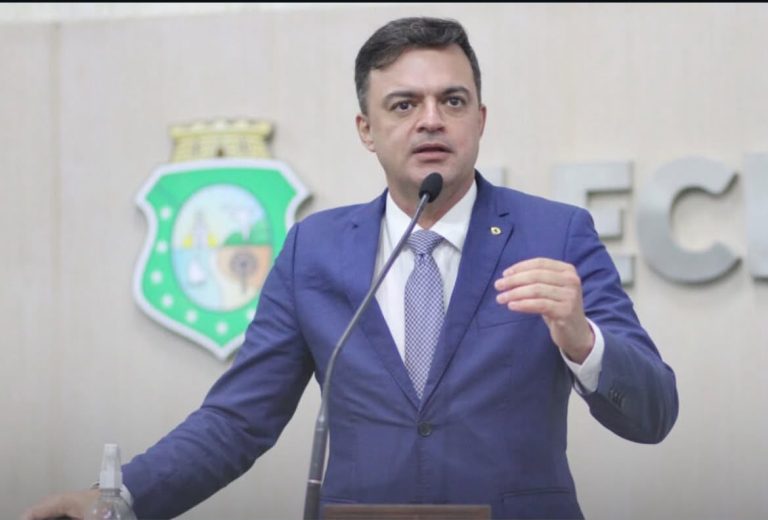 Fernando Santana pode ter candidatura ameaçada após polêmica envolvendo vídeo institucional