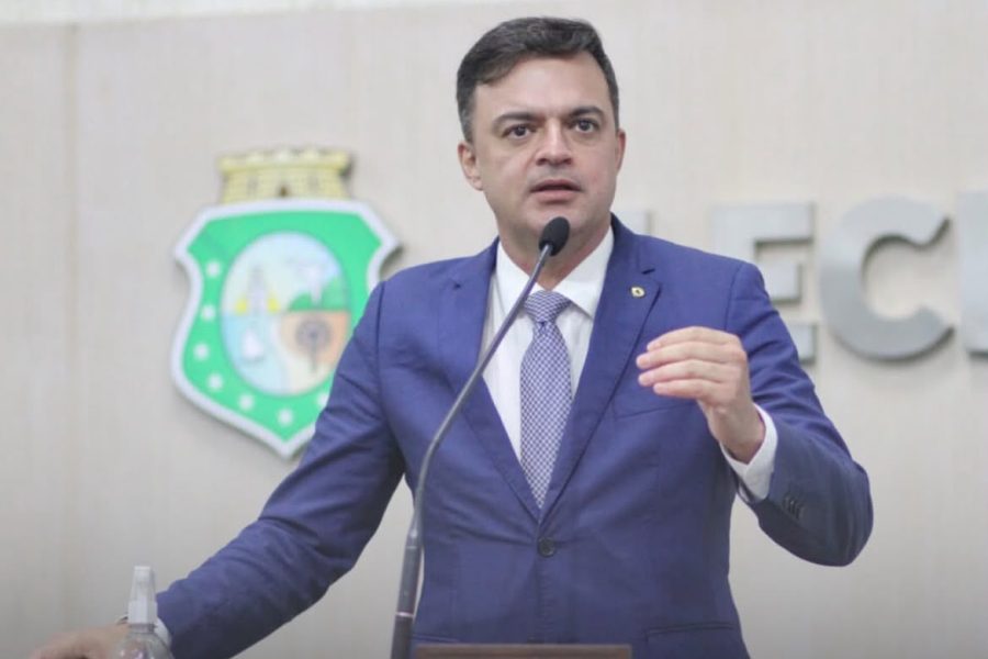 Fernando Santana pode ter candidatura ameaçada após polêmica envolvendo vídeo institucional