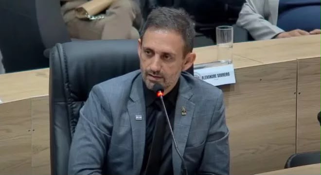 Por 6 votos a 1, TRE-CE reverte cassação e mantém mandato do vereador Boaz David em Juazeiro do Norte