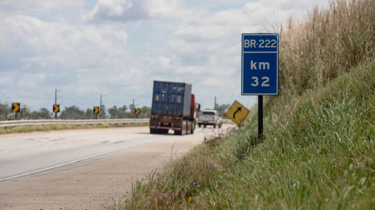 Ministério dos Transportes prevê duplicação da BR-222 até a divisa com o Piauí e ampliação das obras na BR-116 no Ceará