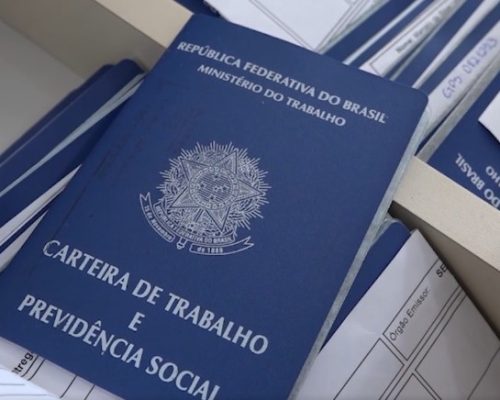 Desemprego cai para 5,3% e Brasil registra menor taxa para julho desde 2012
