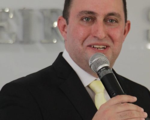 Prefeito Dr. Lorim anuncia planejamento para construção de Centro de Acolhimento Animal em Missão Velha