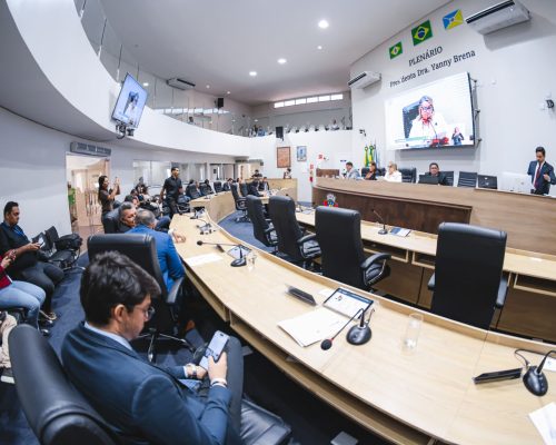 Câmara de Juazeiro do Norte debate melhorias em infraestrutura, educação, mobilidade e serviços públicos durante sessão ordinária
