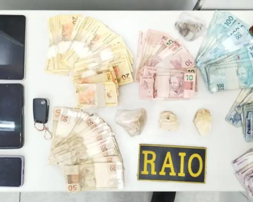 RAIO prende mulher e companheiro após apreensão de crack e mais de R$ 4 mil em Barbalha