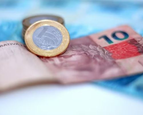 Dívida pública sobe para 82,5% do PIB mesmo com superávit das contas públicas em julho