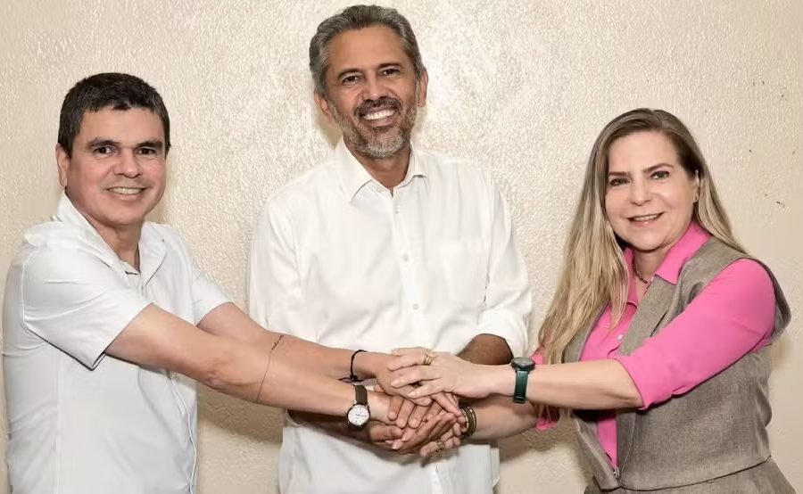 Luizianne Lins é confirmada na chapa de Elmano e disputará o Senado ao lado de Cid Gomes