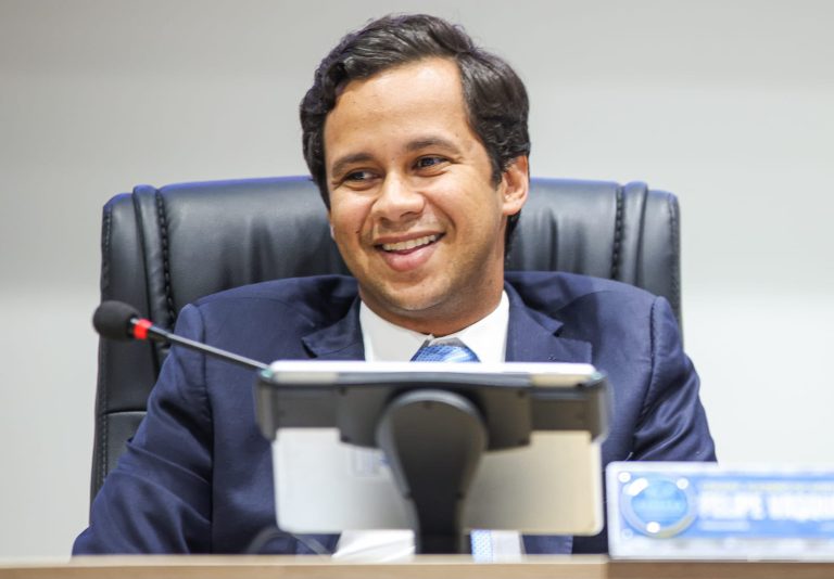 Justiça determina retorno de Felipe Vasques à Câmara de Juazeiro do Norte, afirma vereador