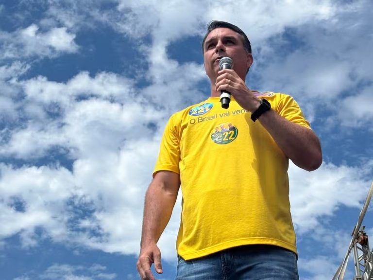 Flávio Bolsonaro cumpre agenda no Cariri nesta quarta-feira com motocarreata em Juazeiro do Norte