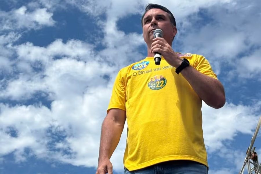 Flávio Bolsonaro cumpre agenda no Cariri nesta quarta-feira com motocarreata em Juazeiro do Norte