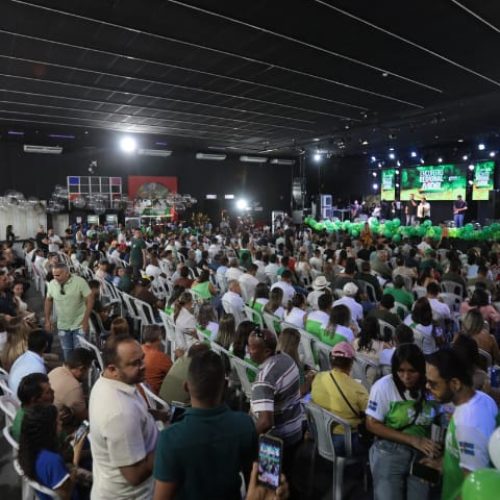 Com ausência de Yury do Paredão, MDB realiza reunião em Juazeiro do Norte com holofotes para Eunício
