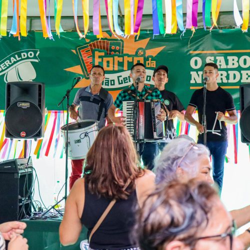 Forró da São Geraldo recepciona romeiros da festa de Nossa Senhora das Dores, em Juazeiro do Norte
