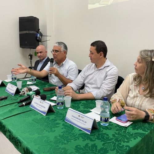 Senador Eduardo Girão garante recursos para construção do Instituto de prevenção ao câncer do Cariri e máquina de ressonância magnética do hospital São Vicente em Barbalha