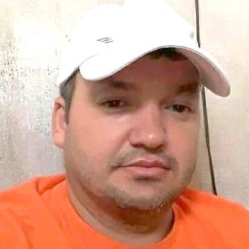 Comerciante é morto com 16 tiros dentro de sua loja no centro de Missão Velha