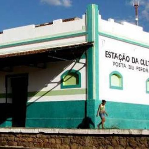 Dr. Lorim anuncia reforma inédita da antiga estação de Missão Velha