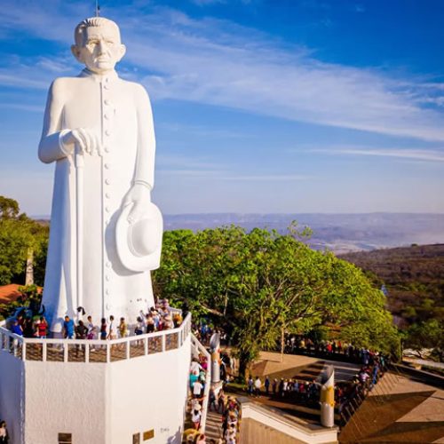 Vaticano reconhece avanço no processo de beatificação de Padre Cícero