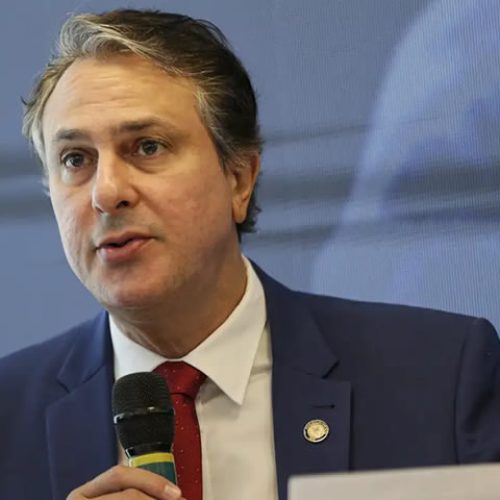 Ministro da Educação Camilo Santana visitará o Cariri nesta sexta-feira, 30