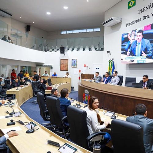 Câmara de Juazeiro do Norte aprova projeto para descarte organizado de resíduos e cobra providências ambientais contra fábrica no Crato