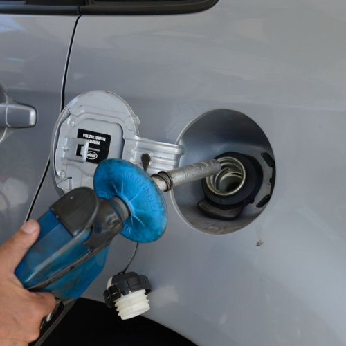 Petrobras reduz preço de gasolina em R$ 0,25 por litro