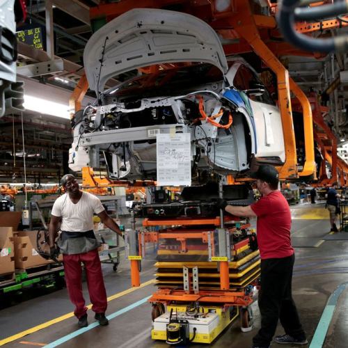 Economia cresce 1,2% no segundo trimestre do ano, afirma IBGE