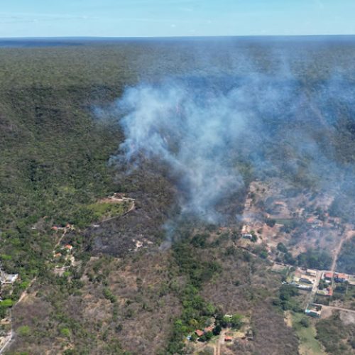 MP aciona Justiça contra presidente da Câmara por suspeitas de omissão no julgamento de contas de prefeita
