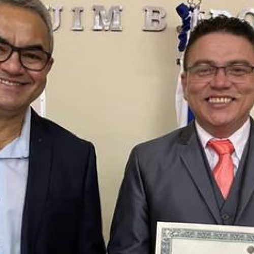 Prefeito do Barro esclarece exoneração de secretários